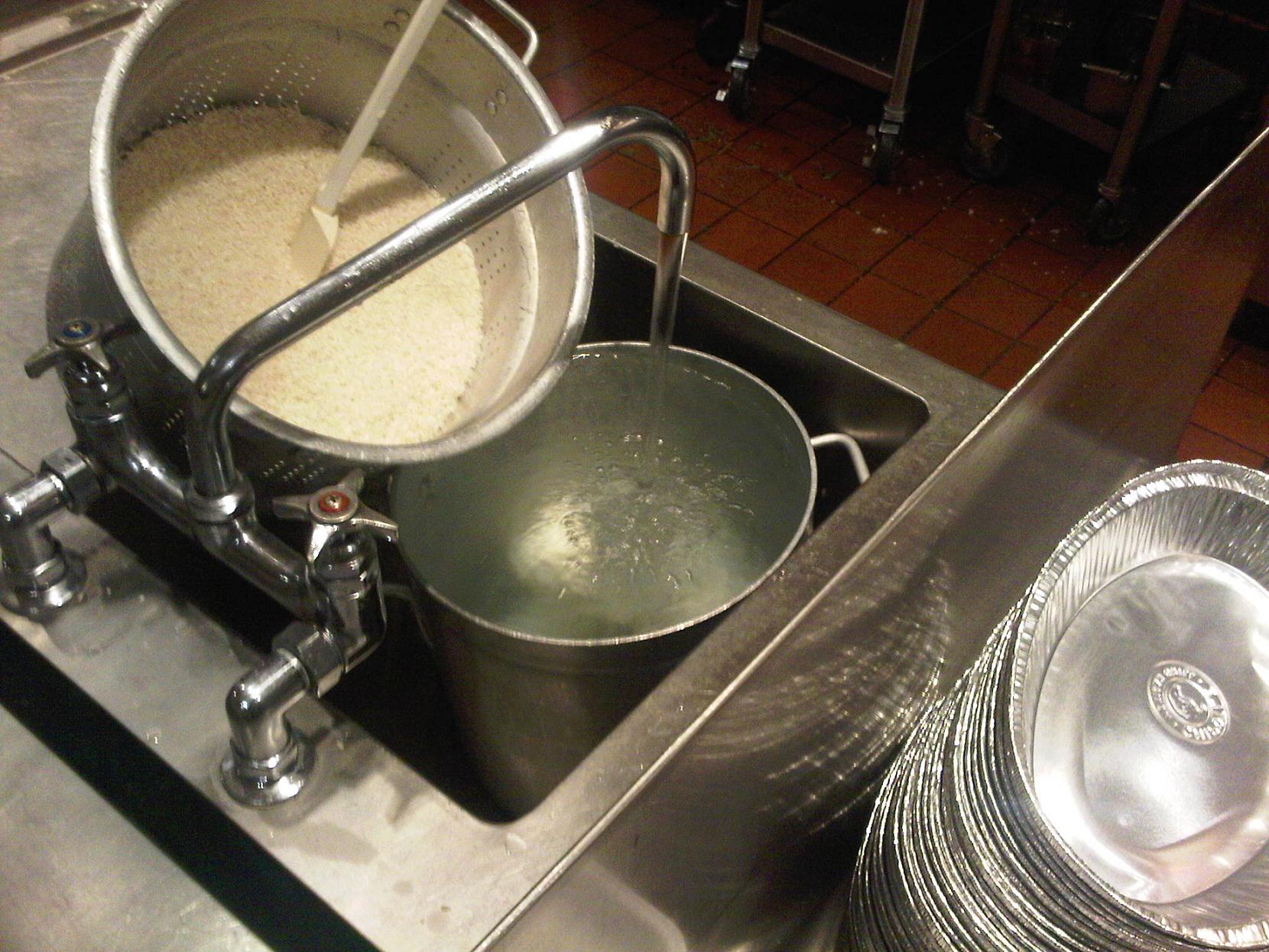 Chipotle Restaurant Review Why I love Chipotle You Know Who Blogs